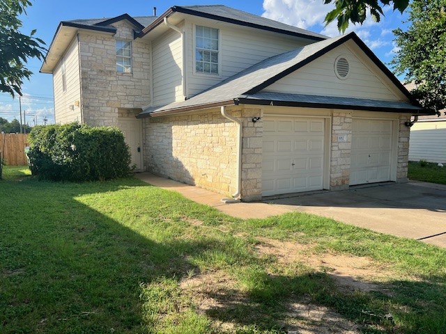 3bedroom, 2.5 bath duplex with 1 car garage. Has new exterior, interior paint, new fence, new roof.