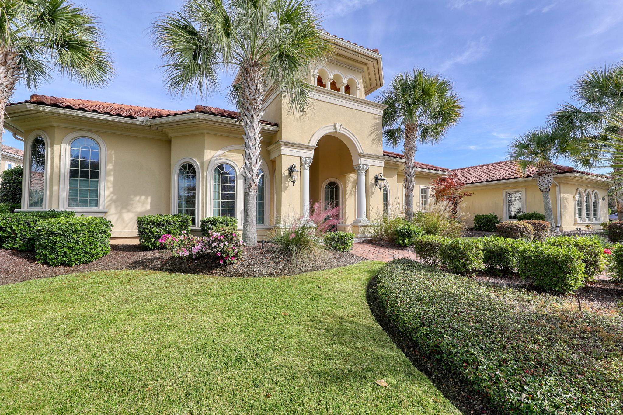 Mediterranean / spanish-style house featuring a fr