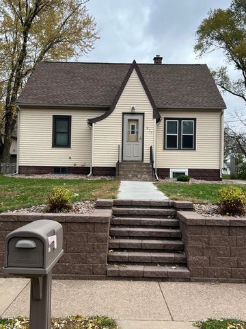 $1,850 | 310 9th Avenue North | Onalaska