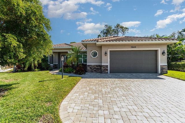 $1,050,000 | 5868 Meriwether Place | Sarasota Springs