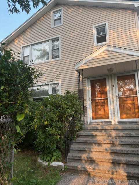 a view front of house with stairs