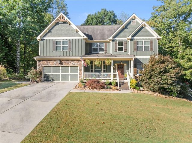 $759,900 | 150 Dawson Manor Drive