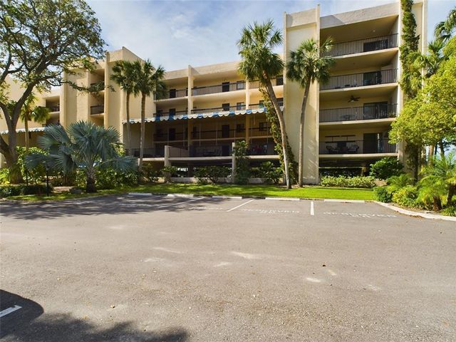 $205,000 | 205 Tarpon Point, Unit 205 | Tarpon Springs