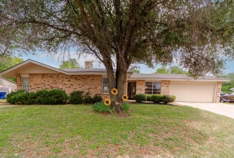 front view of house with a yard