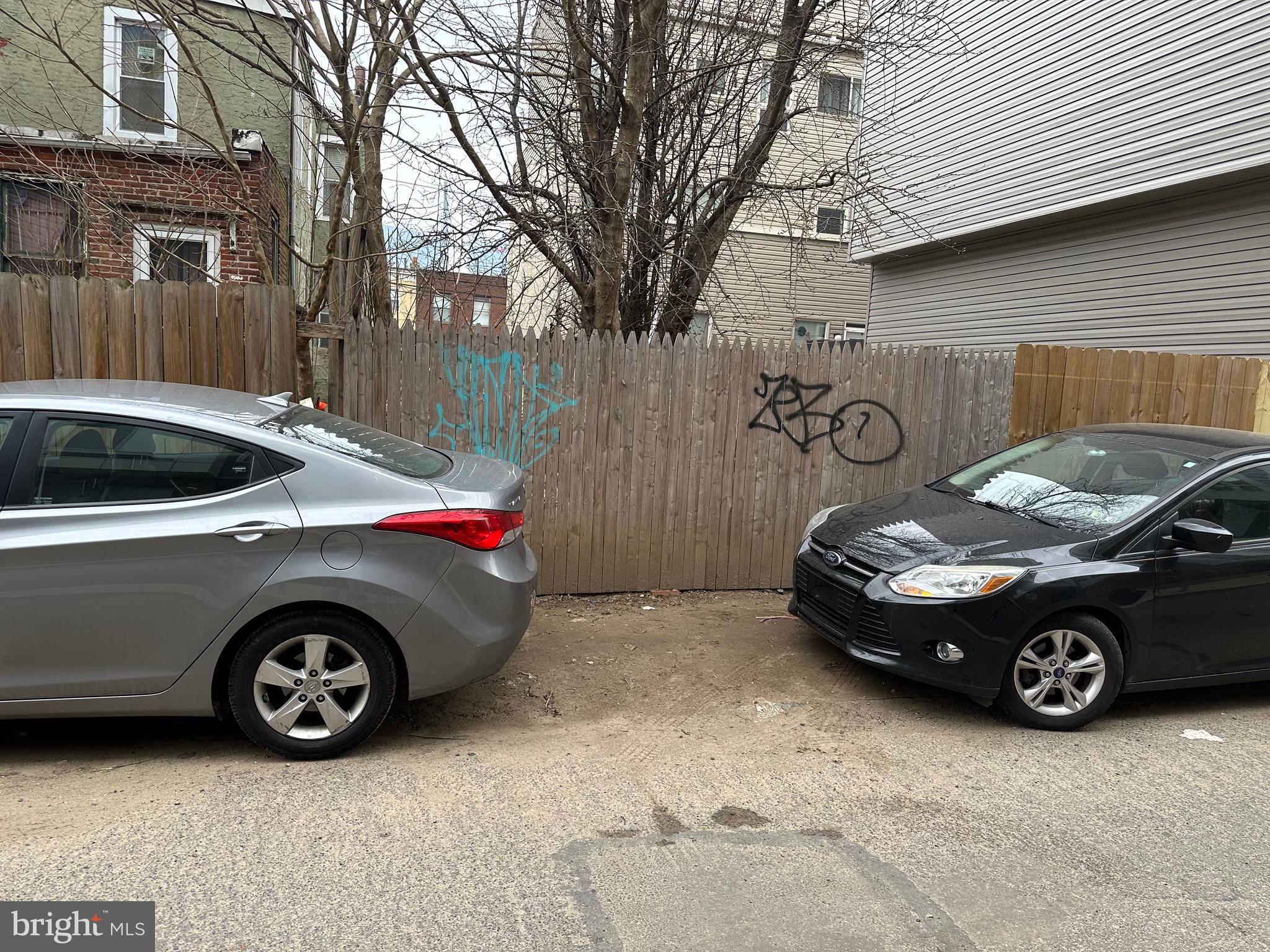 a car parked in front of a building