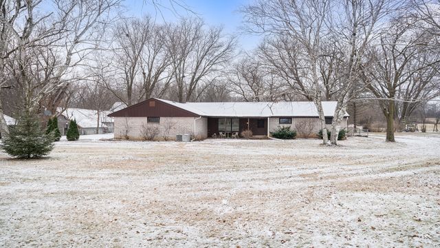 $399,900 | 11040 North Main Street | Rockton Township - Winnebago County