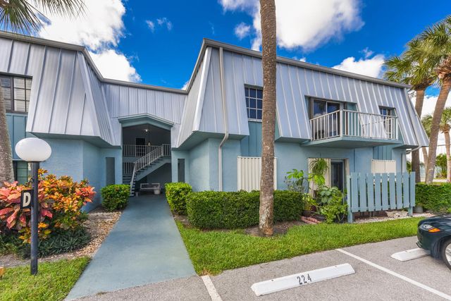 $199,900 | 950 South Kanner Highway, Unit D22 | Poppleton