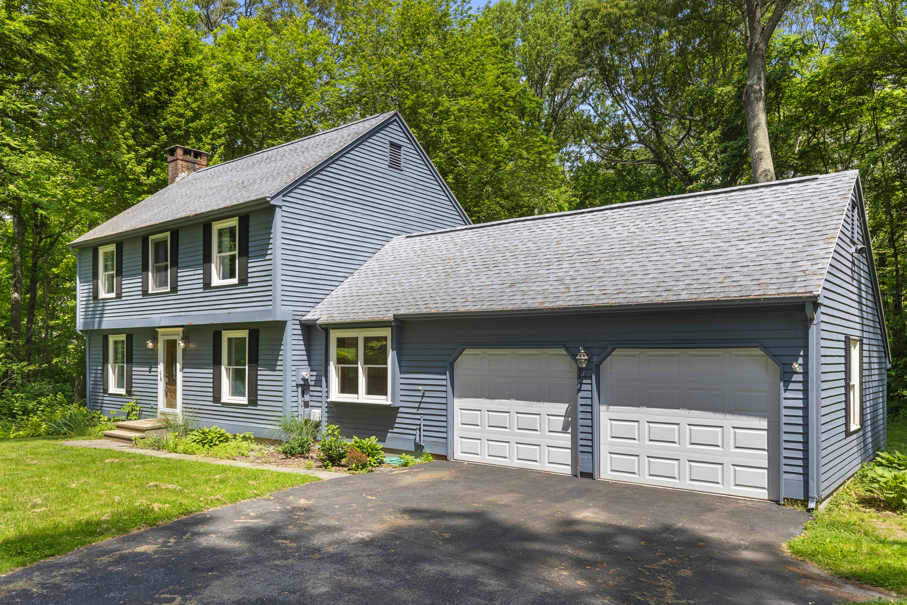 Welcome to 76 Obed Heights Road, Old Saybrook!