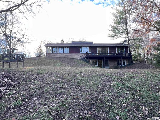 $546,000 | 88 Dakota Road | Carbondale Township - Jackson County