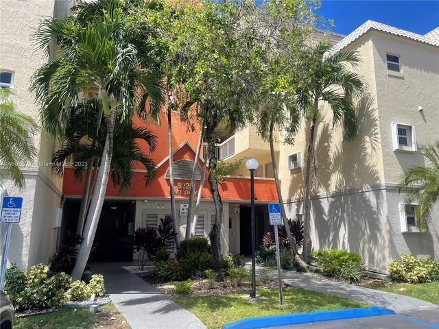 $345,000 | 8225 Lake Drive, Unit 502 | Doral