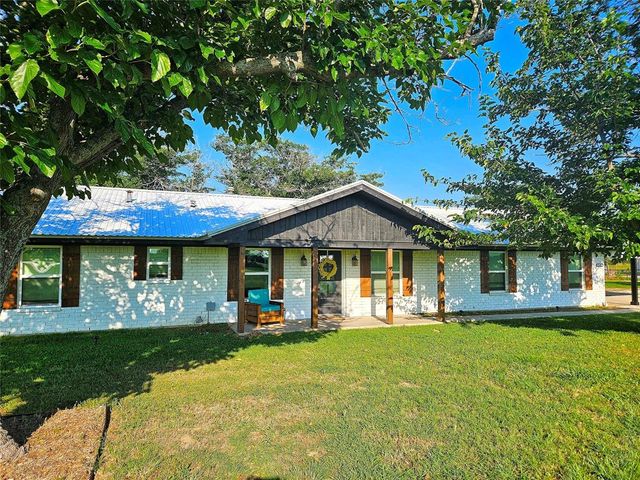 $549,999 | 2432 Old Cottondale Road