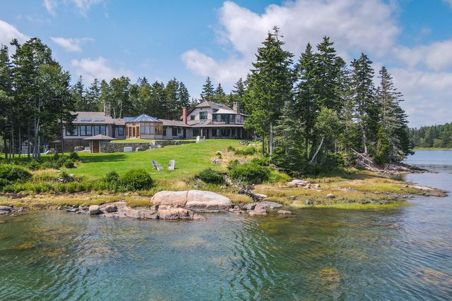 $3,750,000 | 72-80 Tennis Road | Deer Isle