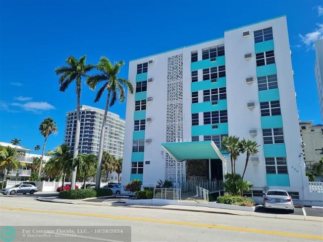 $2,000 | 600 North Birch Road, Unit 301H | Central Beach