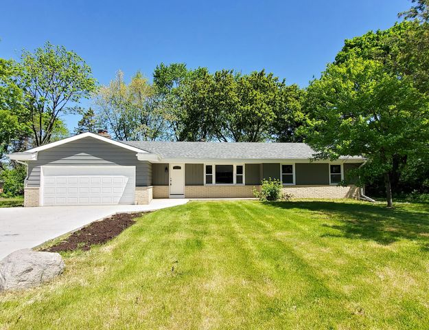 Green Tree, Milwaukee, WI Homes for Sale - Green Tree Real Estate | Compass