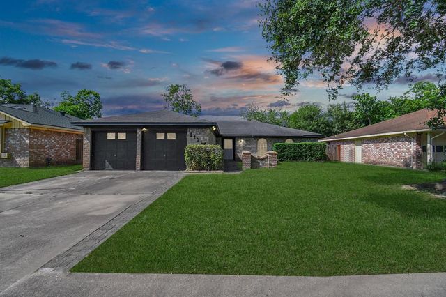 $264,990 | 12110 Fairpoint Drive | Alief