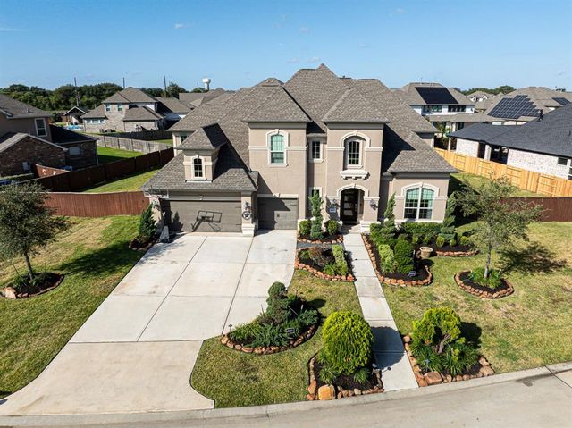 $999,800 | 16427 Baston Creek Drive | Falls at Dry Creek