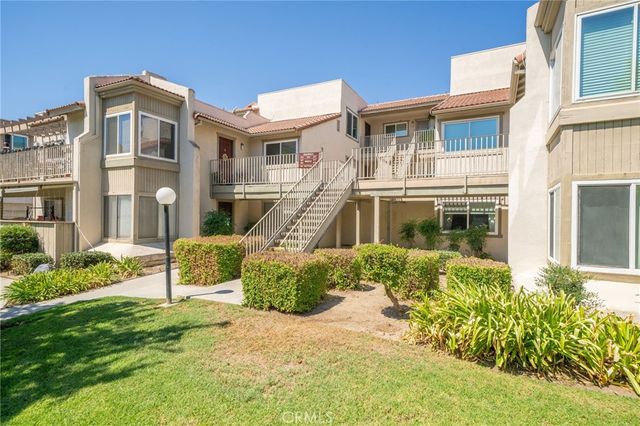 $448,000 | 867 Cinnamon Lane, Unit 65 | Duarte