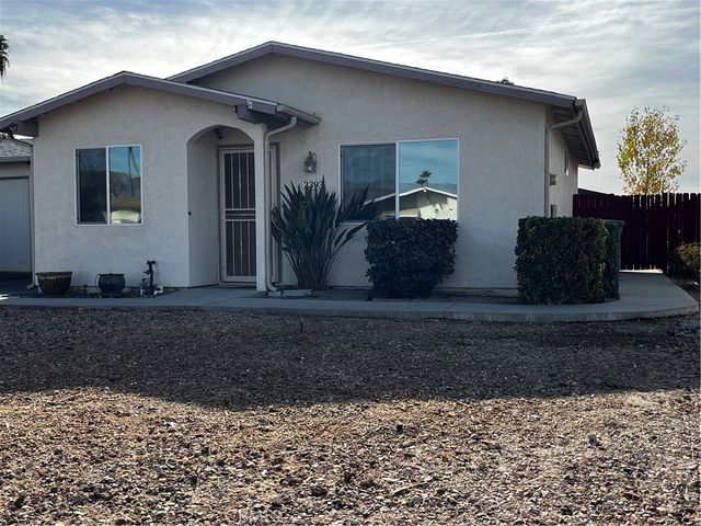 $1,650 | 2393 San Arturo Avenue | Valle Hermosa