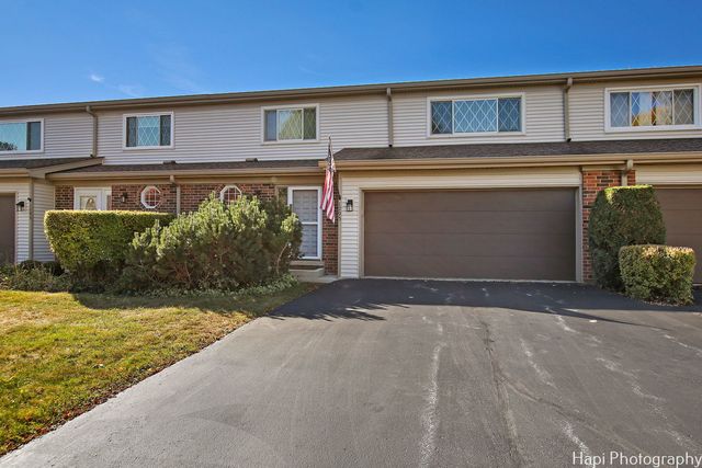 $375,000 | 1295 Briarwood Lane, Unit 1295 | Libertyville