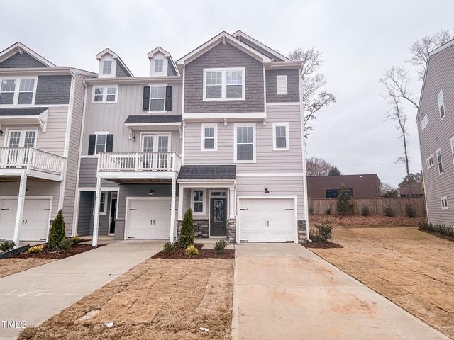 $449,700 | 127 Sugar Run Drive, Unit 27 | Fuquay-Varina