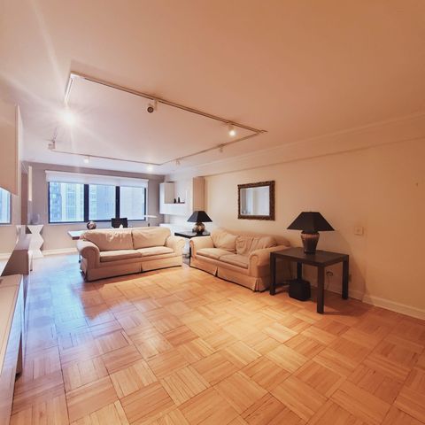 $5,000 | 116 Central Park South, Unit 9D | Central Park South