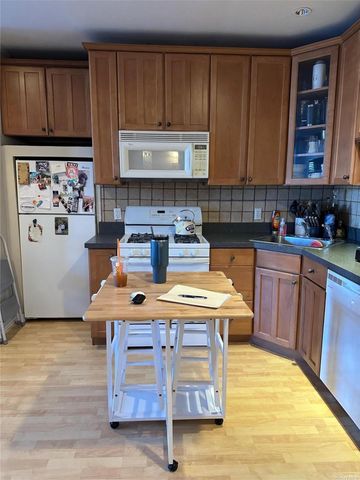 $2,500 | 310 Riverside Boulevard, Unit 1G | Downtown Long Beach