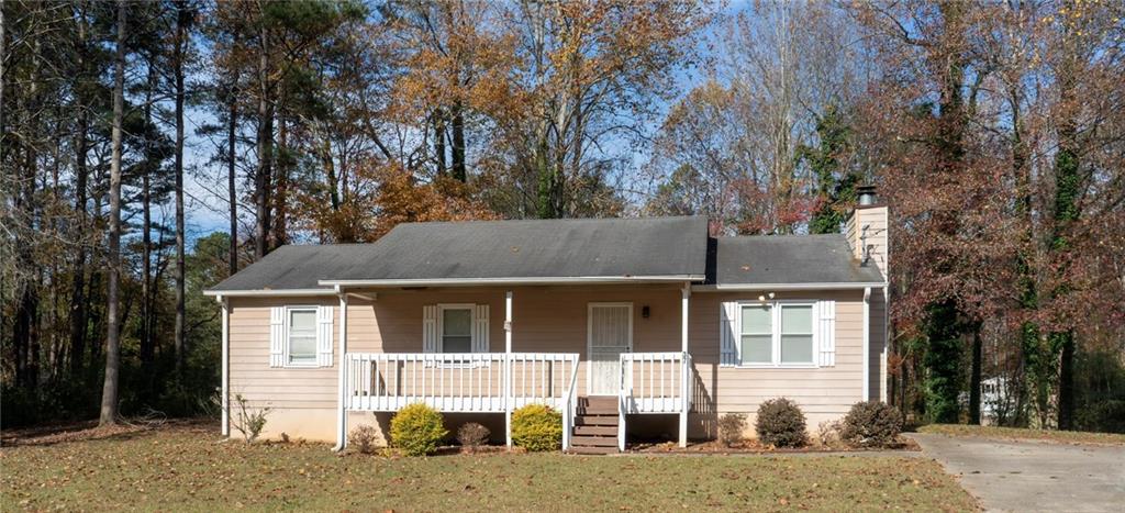 front view of house with a yard