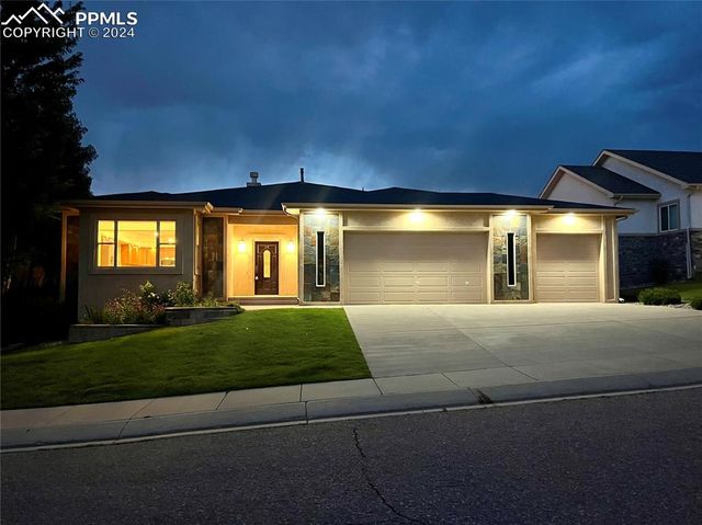 $650,000 | 4470 Seton Place | Vista Grande