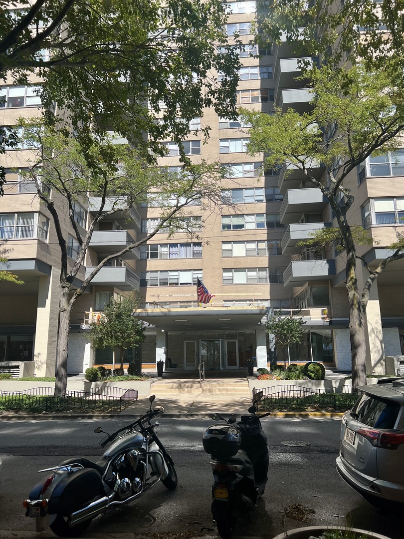 a car parked in front of a building