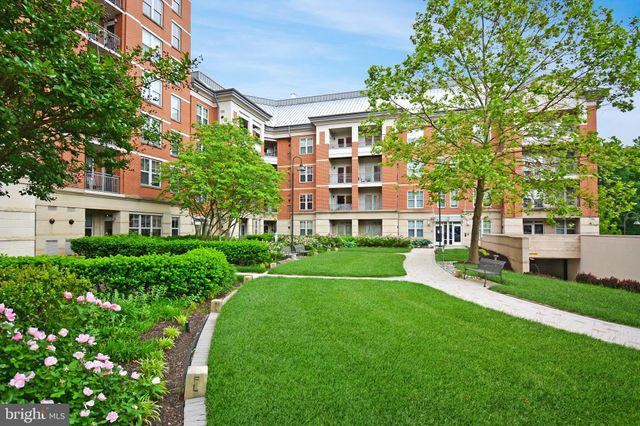 $429,995 | 11770 Sunrise Valley Drive, Unit 120 | Reston