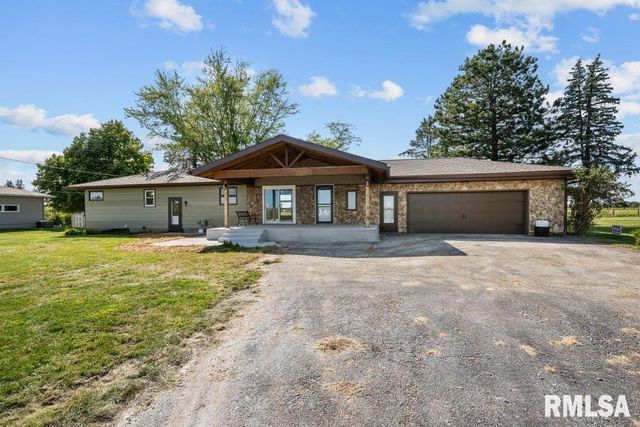 $293,000 | 13218 42nd Street West | Bowling Township - Rock Island County