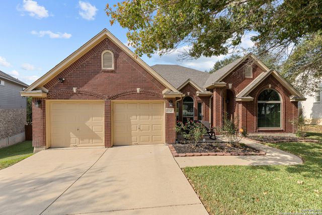 $559,990 | 19527 Clay Oak | The Oaks at Sonterra