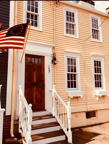 $3,850 | 157 High Street | Downtown Newburyport