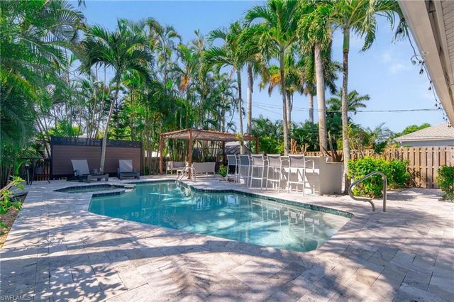 $1,249,000 | 720 108th Avenue North | Naples Park