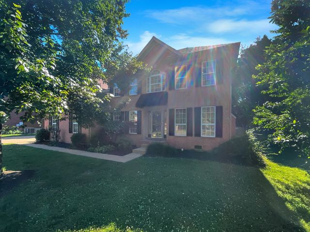 $513,000 | 1714 Benjamin Drive | West Murfreesboro