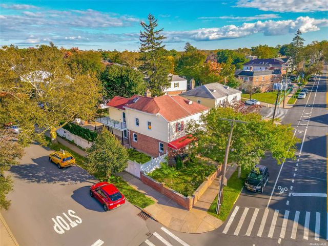 $820,000 | 87-01 Commonwealth Boulevard | Bellerose Manor