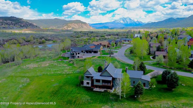 $2,495,000 | 406 River Bend Way | South of Glenwood