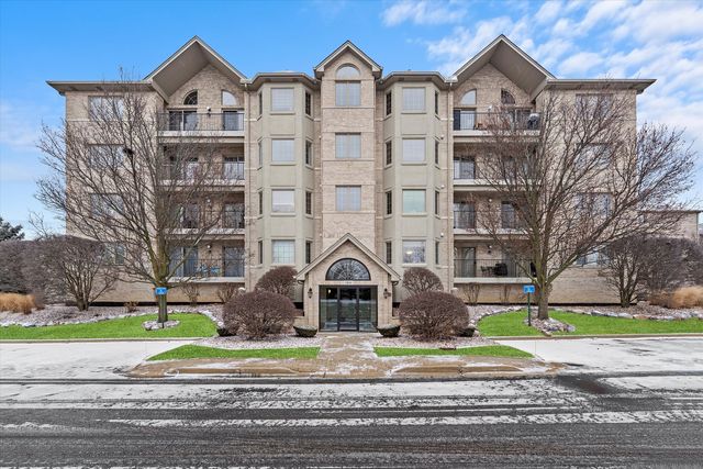 $300,000 | 11910 Windemere Court, Unit 304 | Orland Park