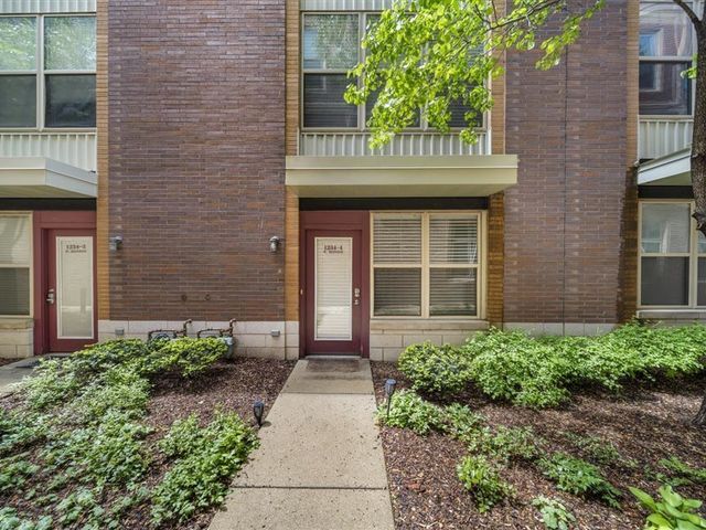 $3,800 | 1234 West Monroe Street, Unit 4 | West Loop