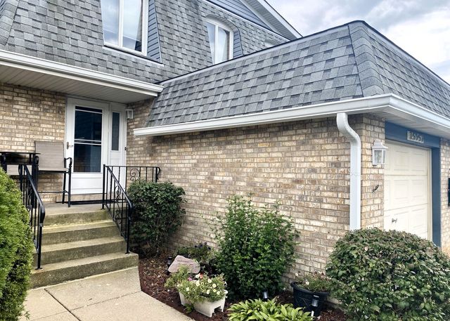 $270,000 | 15957 78th Avenue | Tinley Park