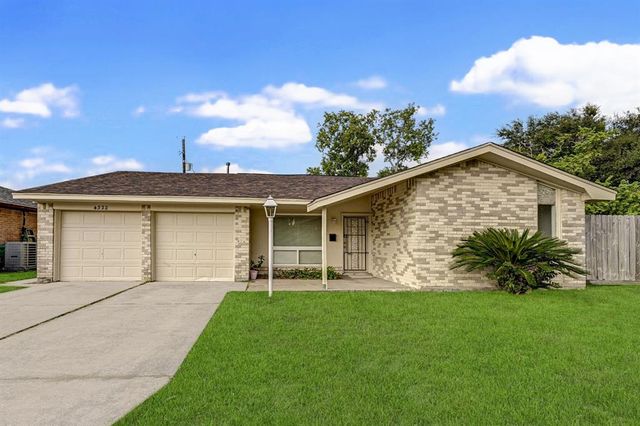 $239,990 | 4322 Smooth Oak Lane | Five Corners