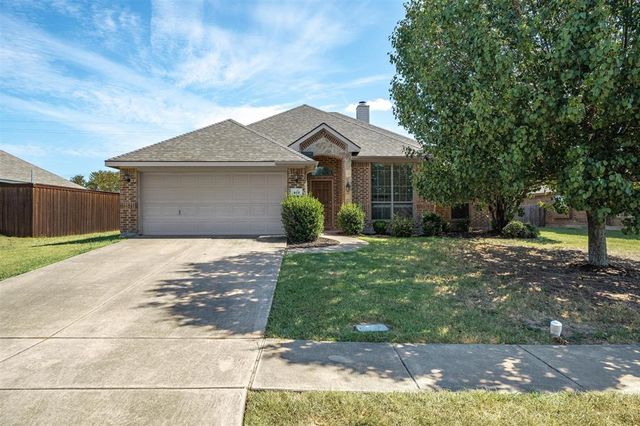 $320,000 | 107 Stoneridge Drive | Crandall