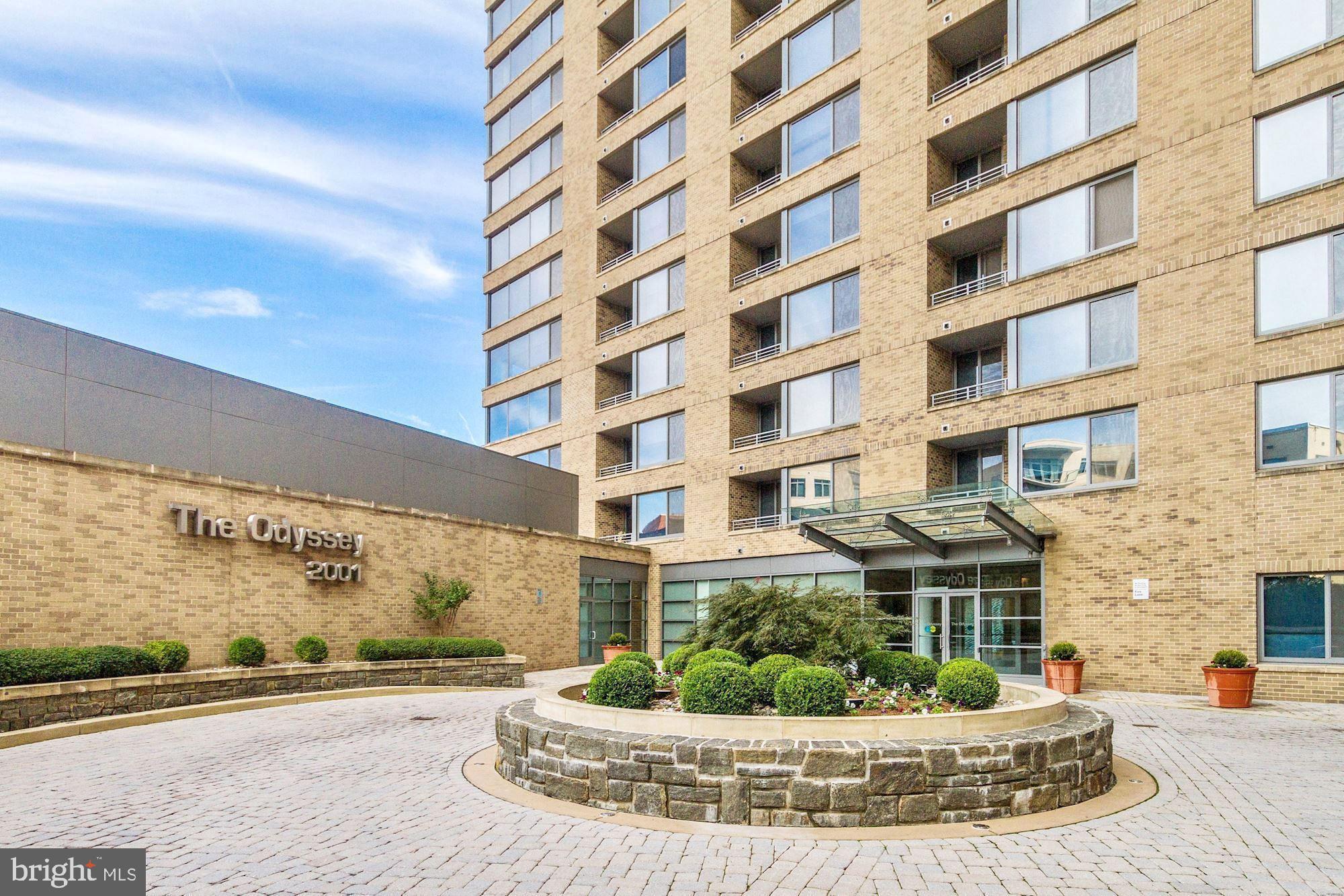 2001 15th Street North, Unit 1106, Arlington, VA 22201 | Compass