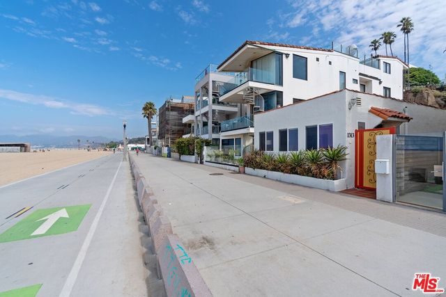 $8,000 | 1313 Palisades Beach Road, Unit 1 | Santa Monica