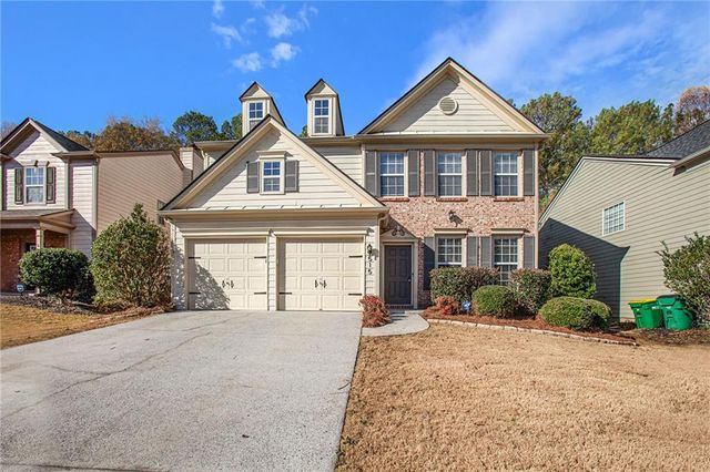 Homes for Sale with a Garage in The Glens At Kingsgate Woodstock, GA ...