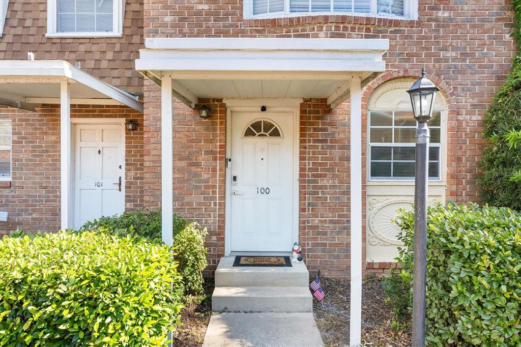 COVERED FRONT DOOR ENTRANCE