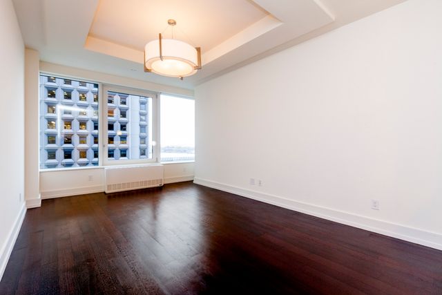 $4,200 | 2 Water Street, Unit 9G | Financial District