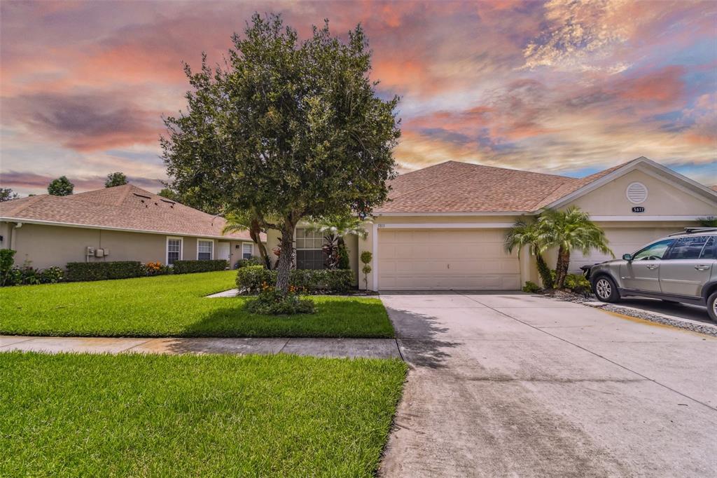 5813 Autumn Shire Drive, Zephyrhills, FL 33541 | Compass