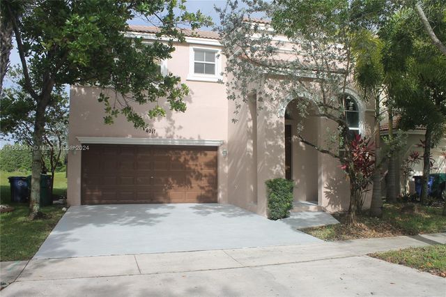 $3,800 | 4911 Southwest 155th Avenue | Miramar