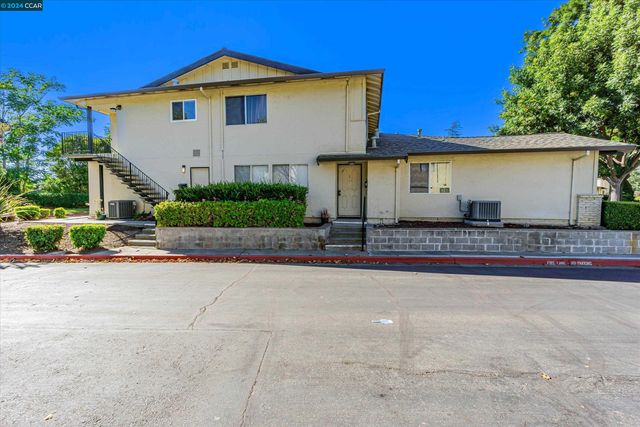 $325,000 | 1370 Del Rio Court, Unit 2 | Four Corners-Ygnacio Valley